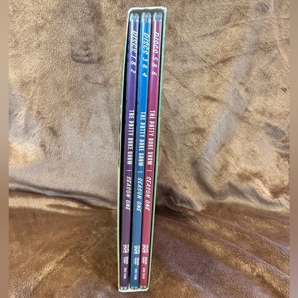 The Patty Duke Show - Season One (1963 - 1964) - Picture 4 of 16